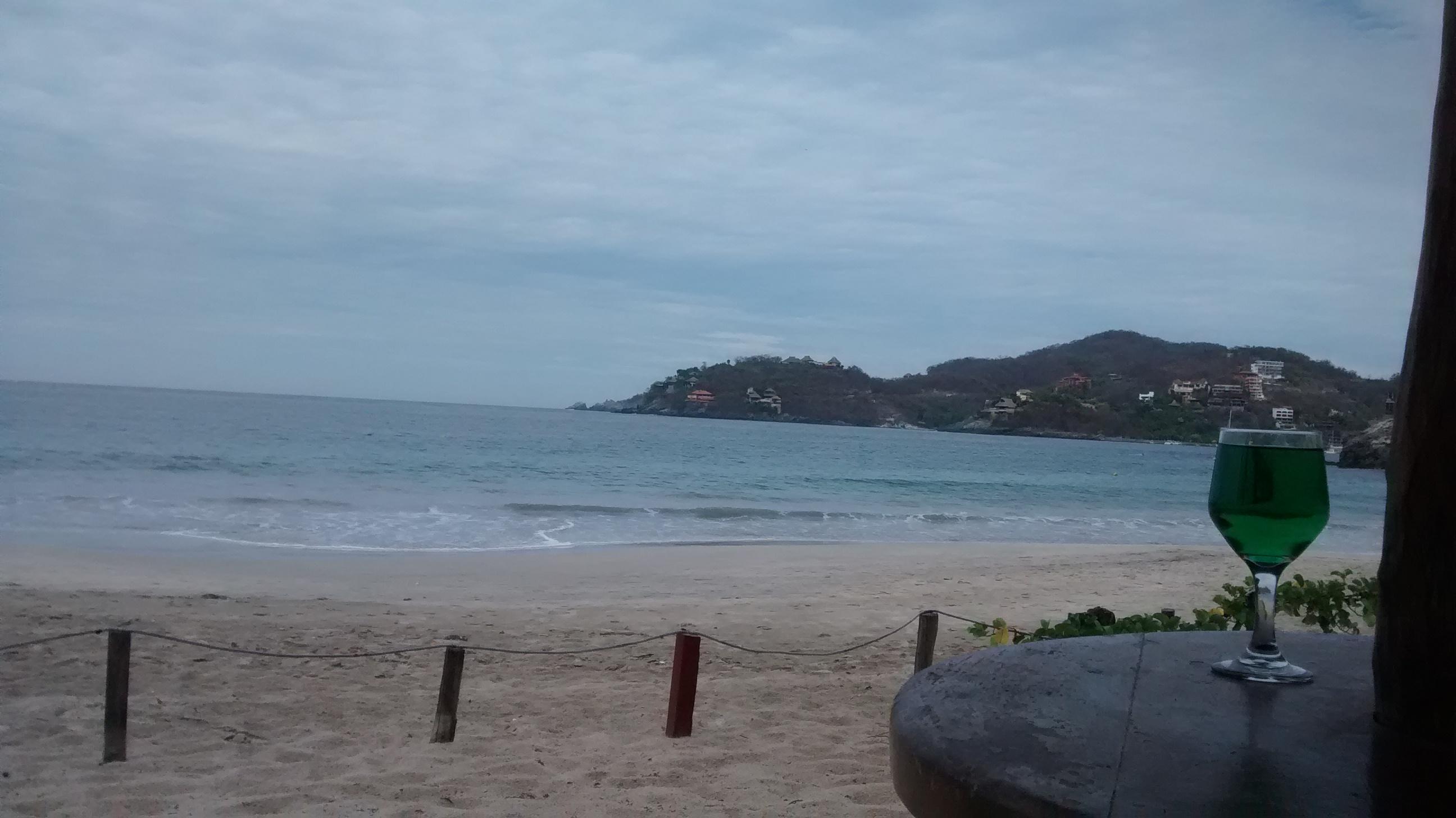 Hotel Catalina Beach Resort Zihuatanejo Zewnętrze zdjęcie