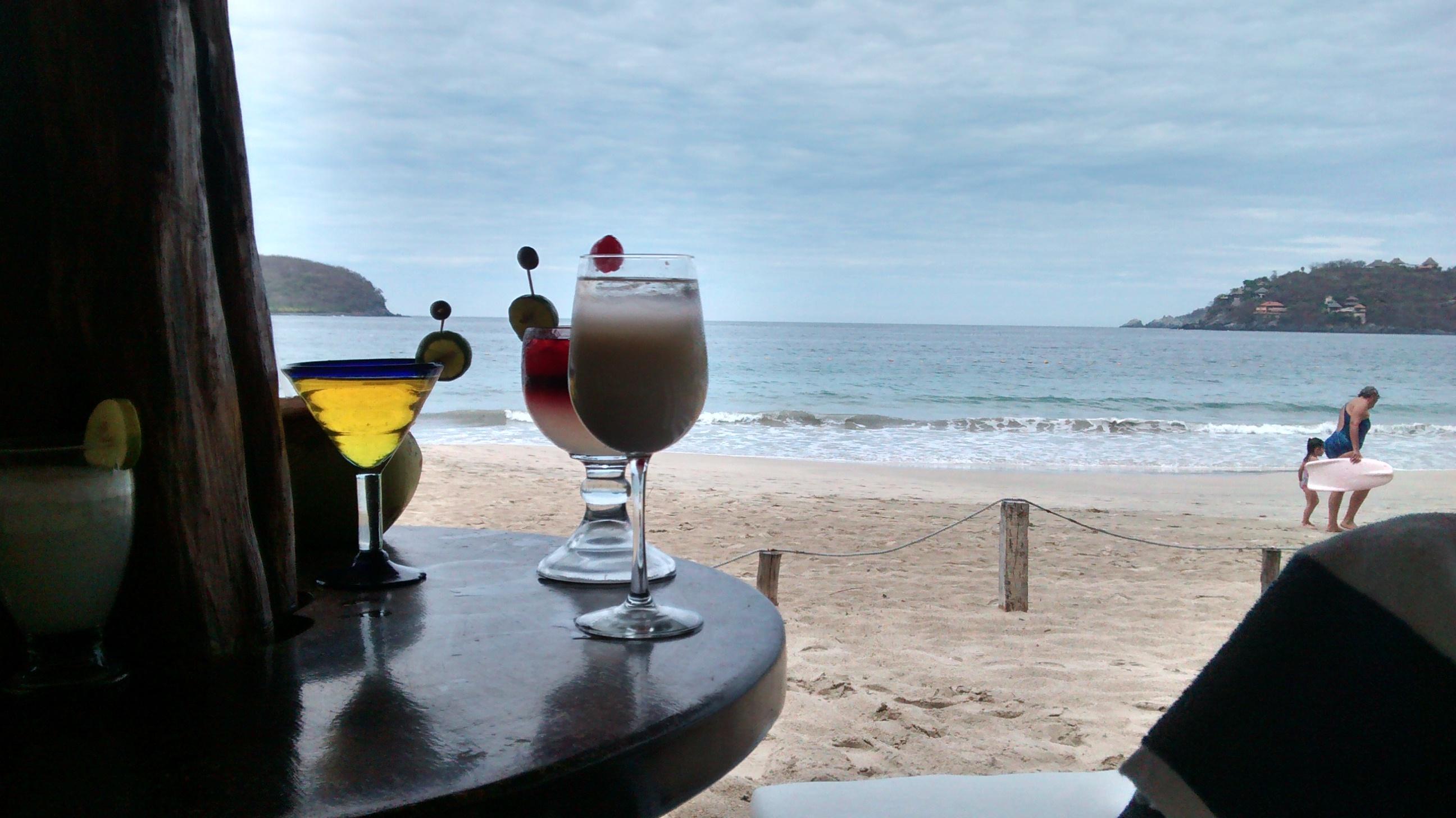 Hotel Catalina Beach Resort Zihuatanejo Zewnętrze zdjęcie