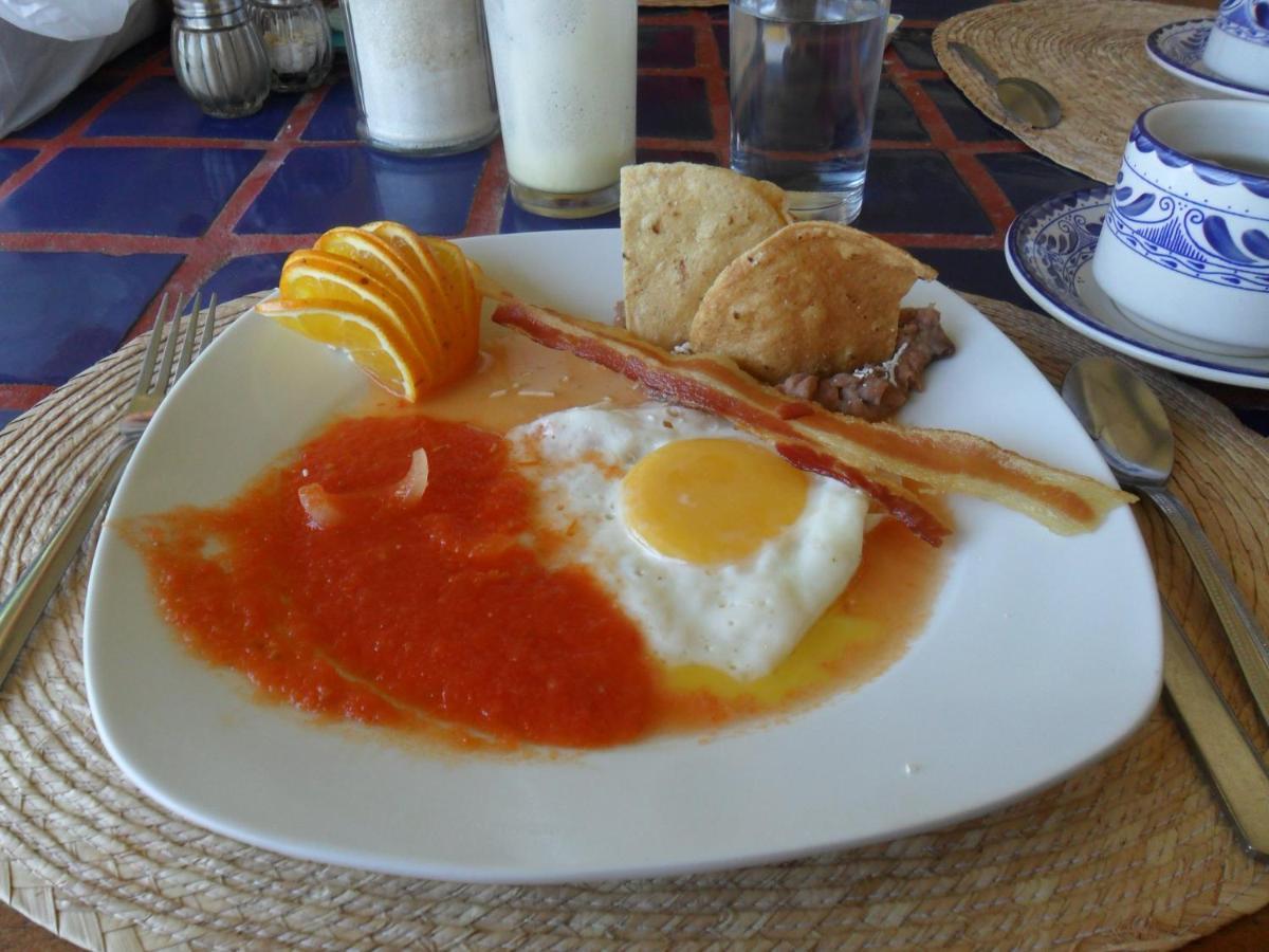 Hotel Catalina Beach Resort Zihuatanejo Zewnętrze zdjęcie