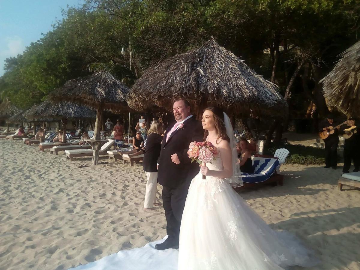 Hotel Catalina Beach Resort Zihuatanejo Zewnętrze zdjęcie