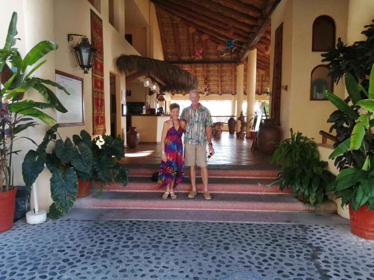 Hotel Catalina Beach Resort Zihuatanejo Zewnętrze zdjęcie